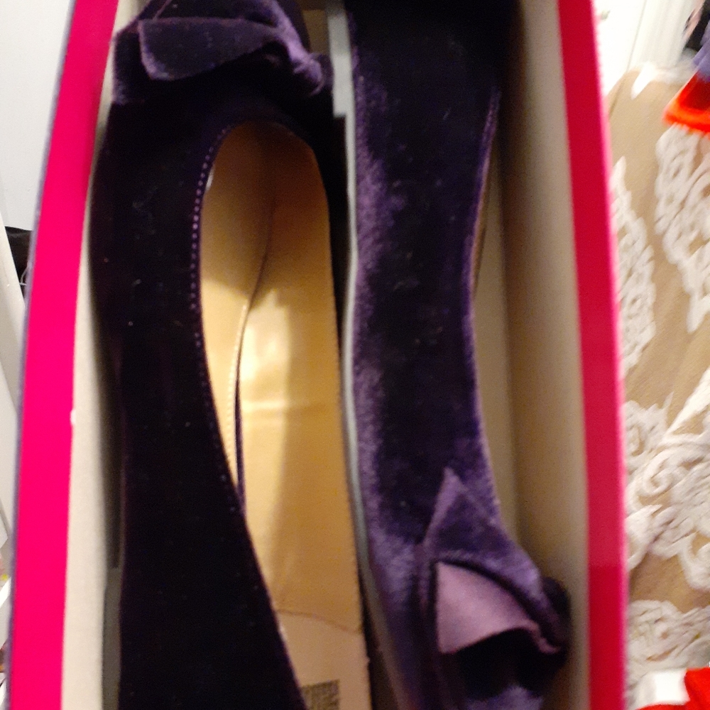 Flats - Picture 3 of 3